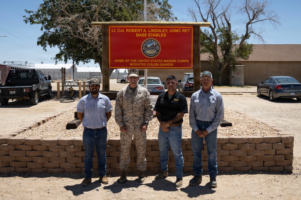 SMMC Ruiz visits Marine Corps Logistics Base Barstow