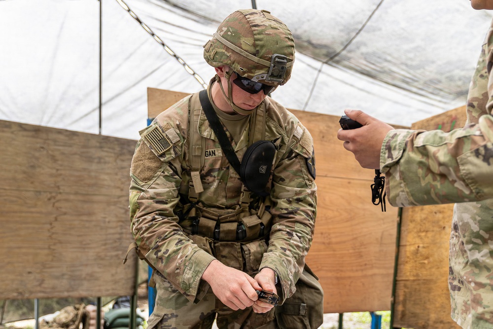 2CAB Soldier Conducts Weapons Training During E3B
