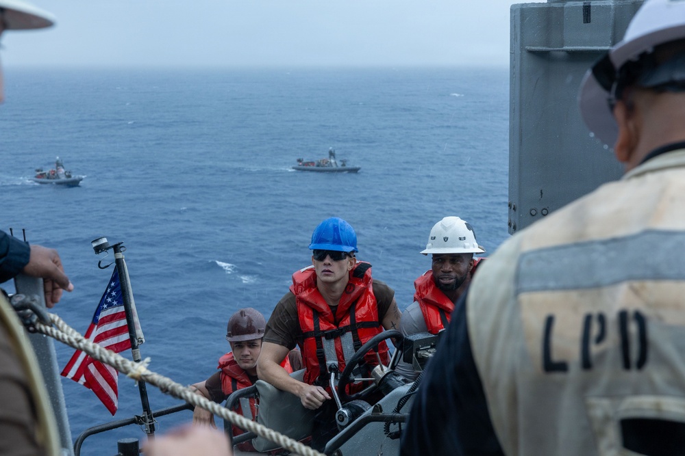 USS Portland Sailors Conduct Small Boat Operations