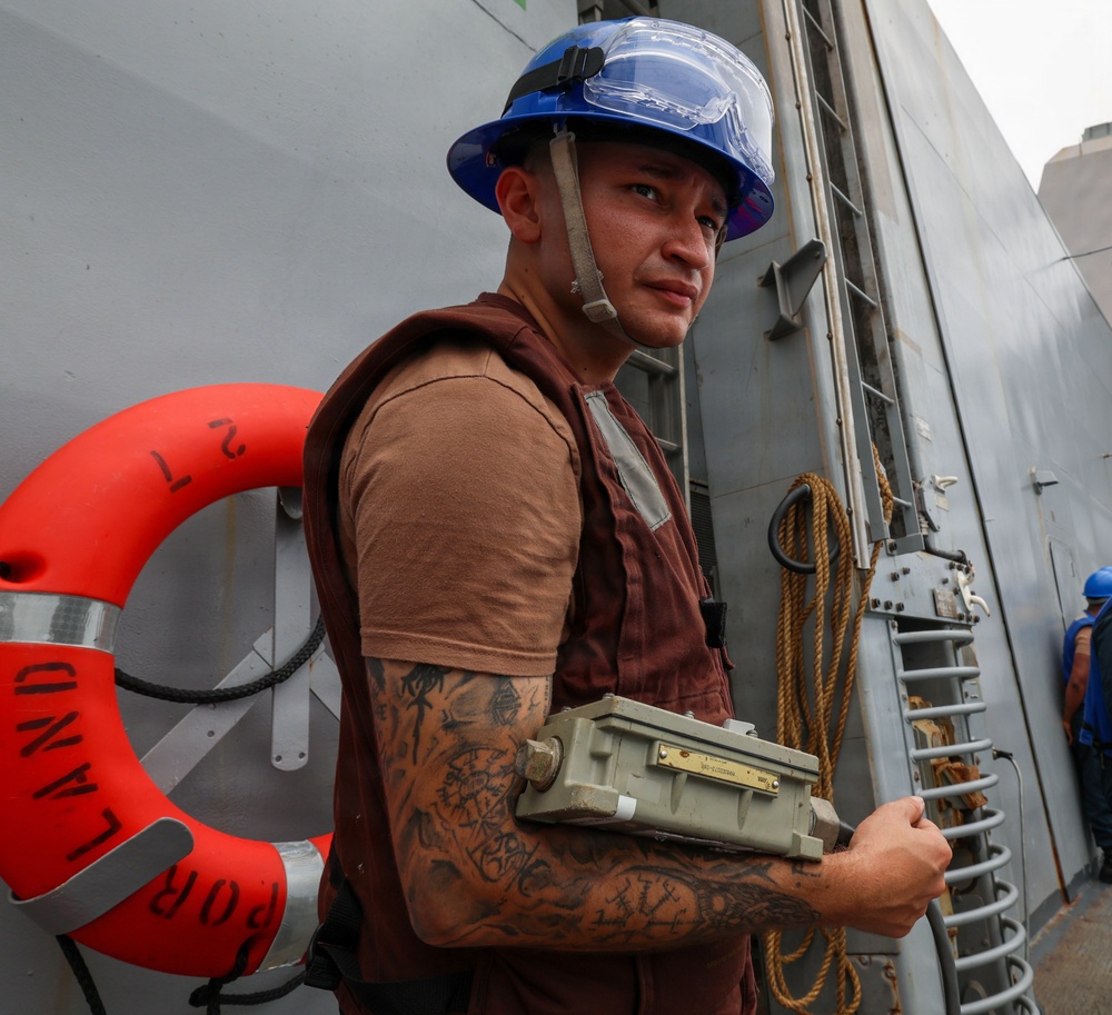 USS Portland Conducts Underway Replenishment with USNS Cesar Chavez