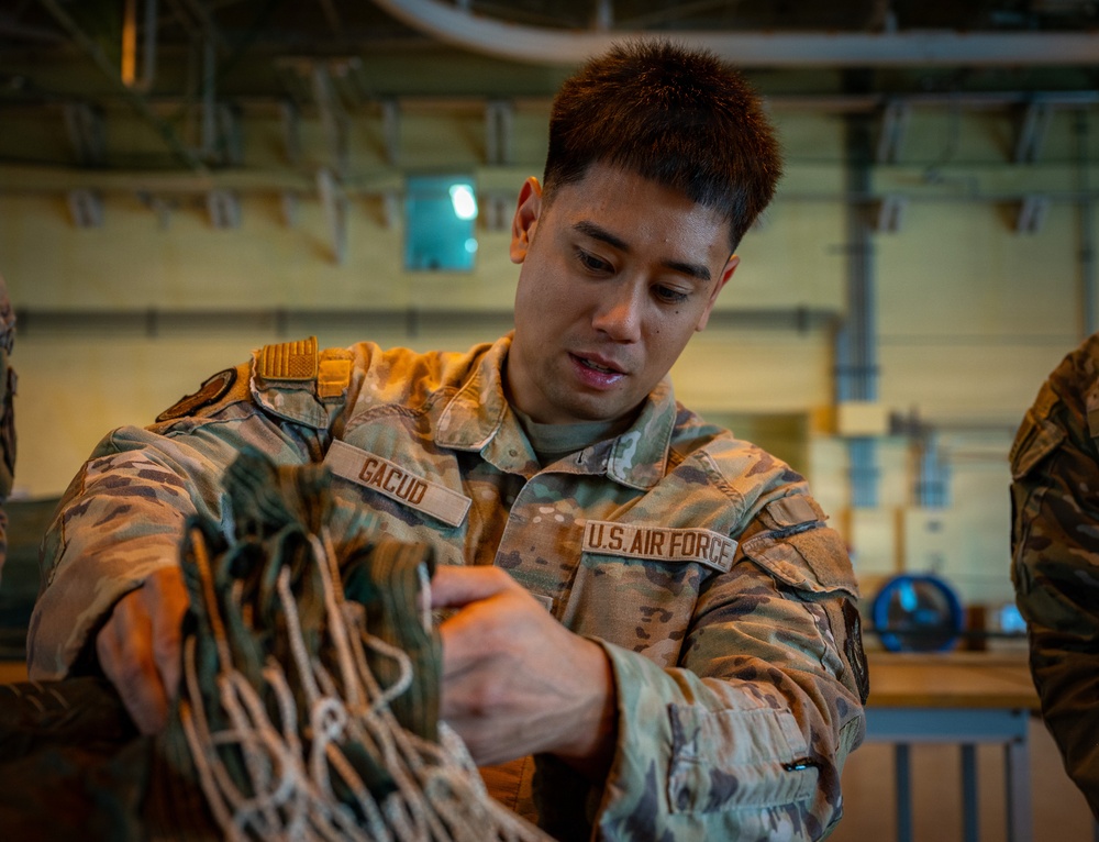 374 AW leadership immerses with combat mobility flight