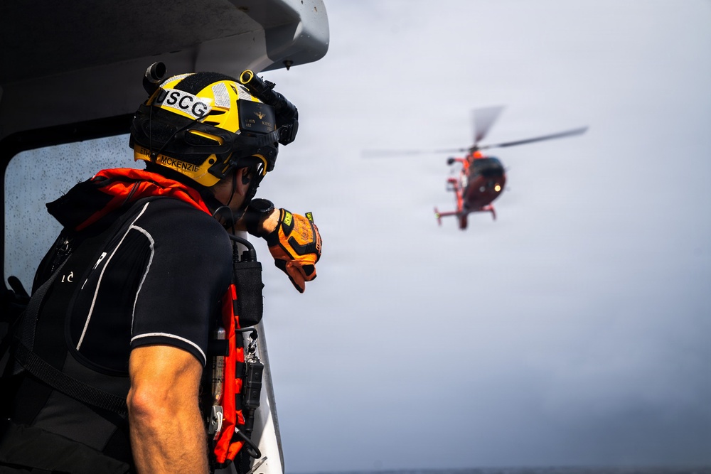 Coast Guard Air Station Barbers Point conducts training