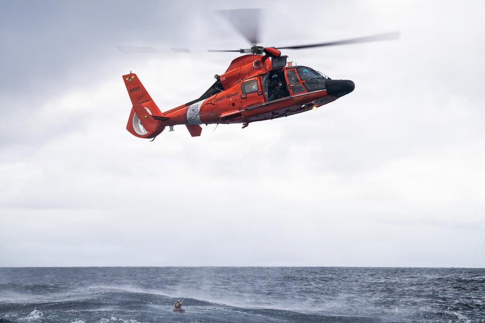 Coast Guard Air Station Barbers Point conducts training