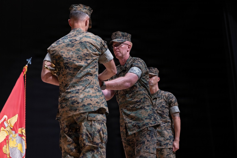 Fair Wind and Following Seas: Headquarters and Headquarters Squadron Relief and Appointment Ceremony