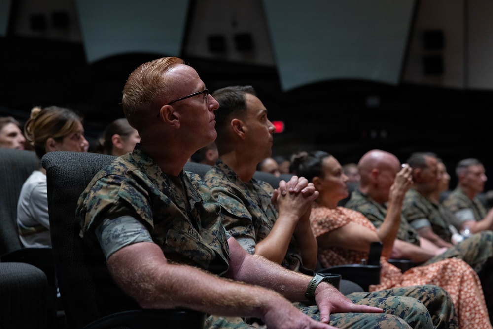 Fair Wind and Following Seas: Headquarters and Headquarters Squadron Relief and Appointment Ceremony