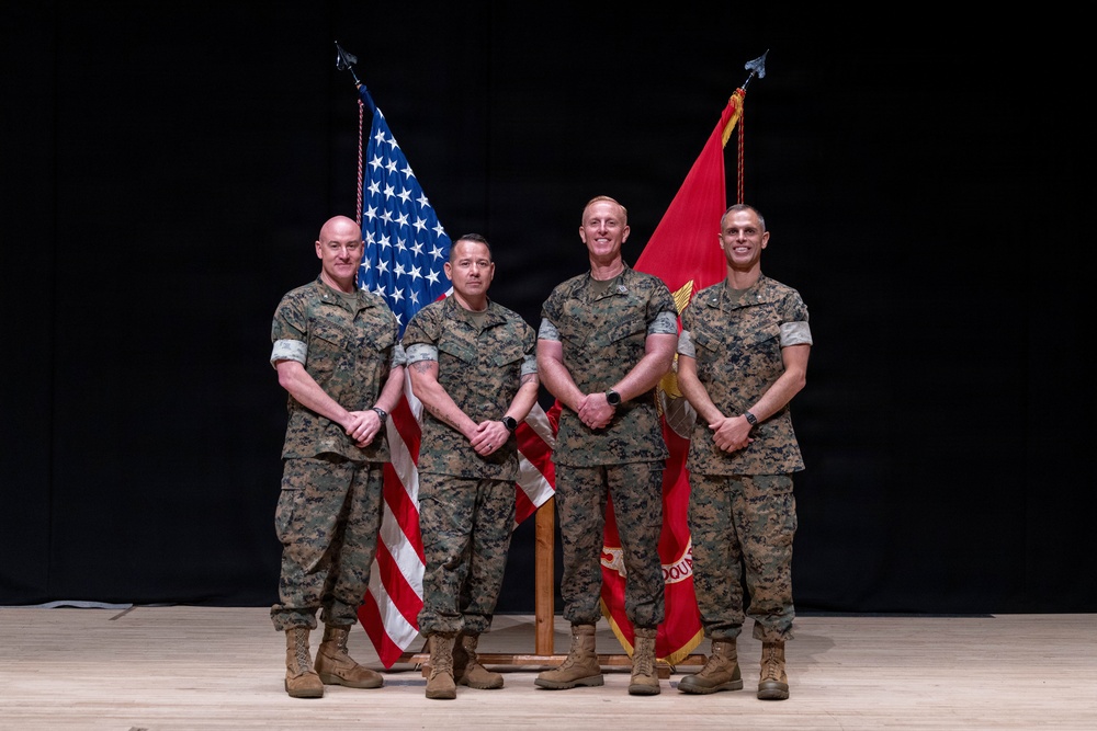 Fair Wind and Following Seas: Headquarters and Headquarters Squadron Relief and Appointment Ceremony