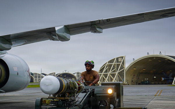 VP-26 Tridents Load Torpedo to a P-8A Poseidon