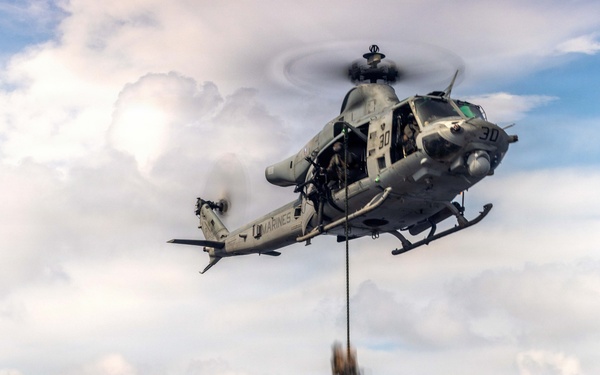 11th MEU Marines, Sailors Conduct Fast-Rope Training Aboard USS Boxer