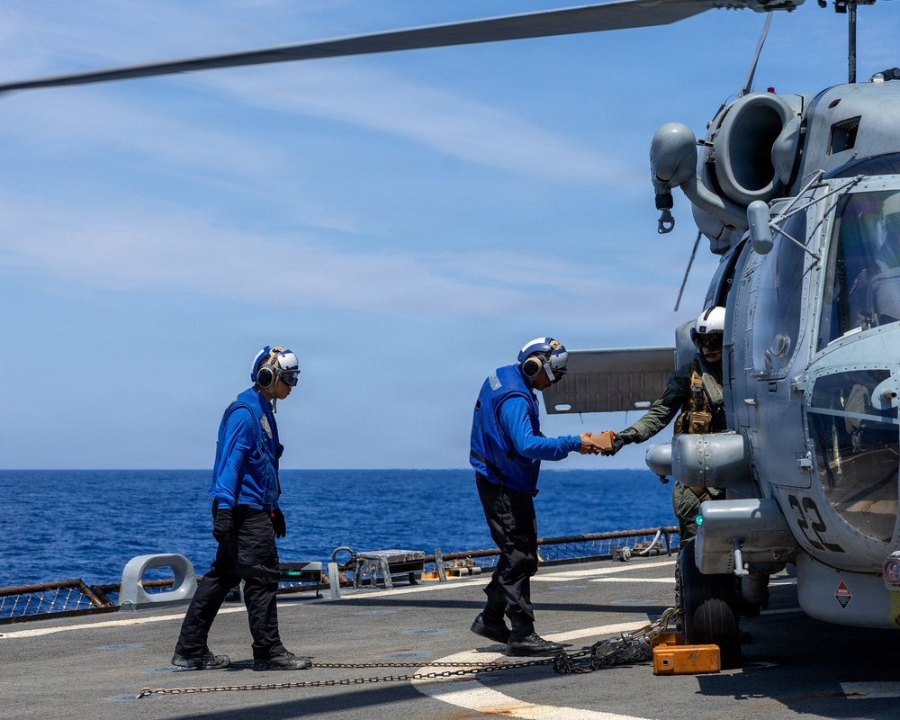USS Arleigh Burke Conducts Flight Operations in the Mediterranean