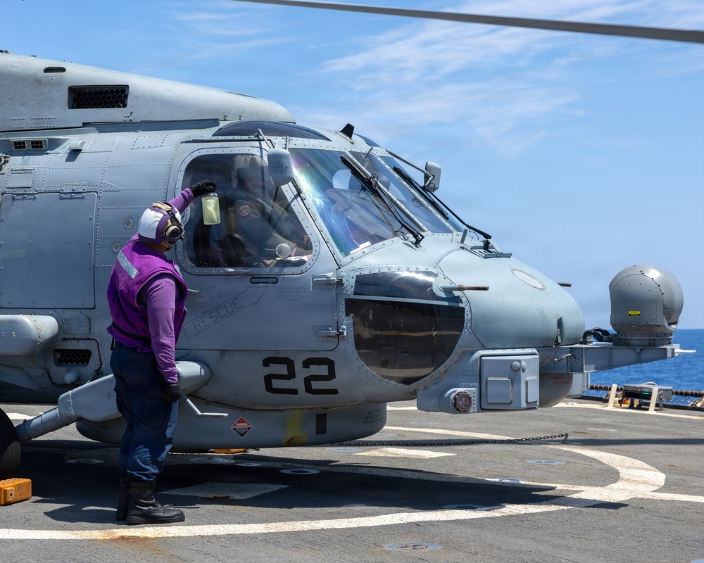 USS Arleigh Burke Conducts Flight Operations in the Mediterranean