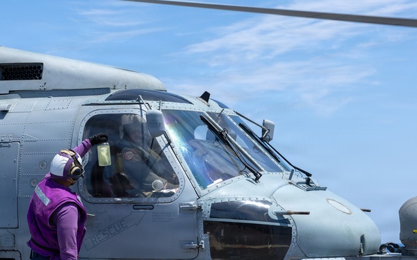 USS Arleigh Burke Conducts Flight Operations in the Mediterranean