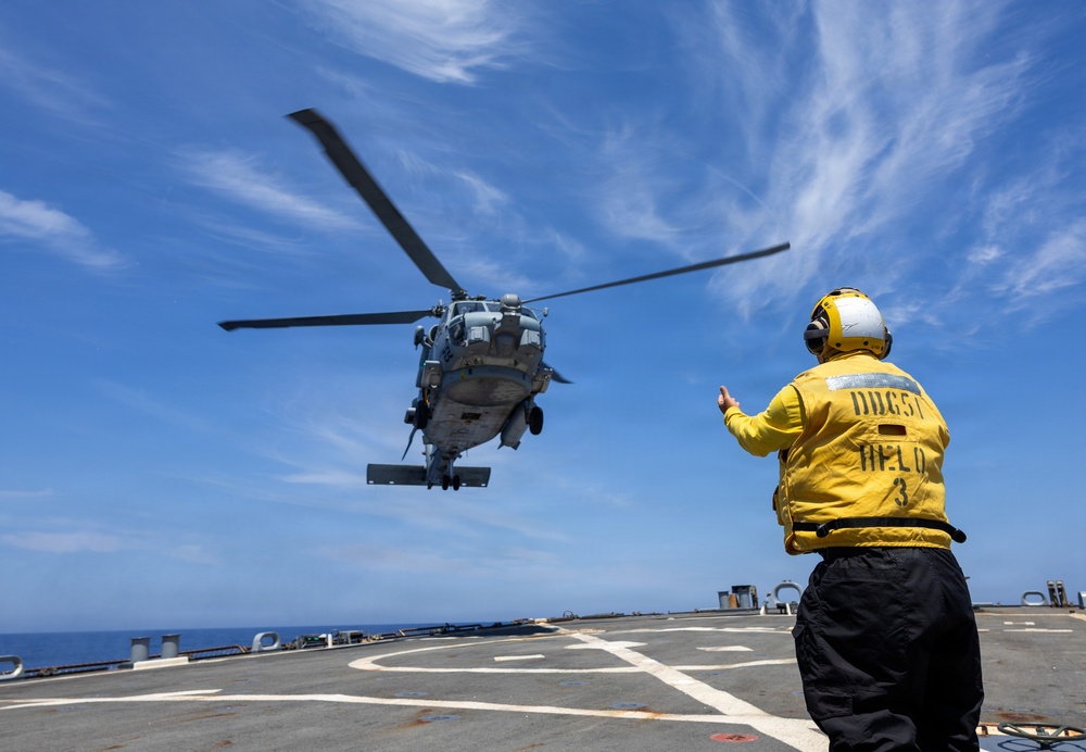 USS Arleigh Burke Conducts Flight Operations in the Mediterranean