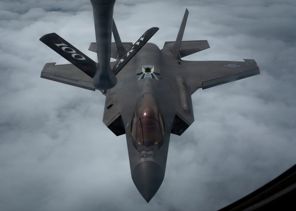 Astral Knight 26: F-15E F-35A Refueling