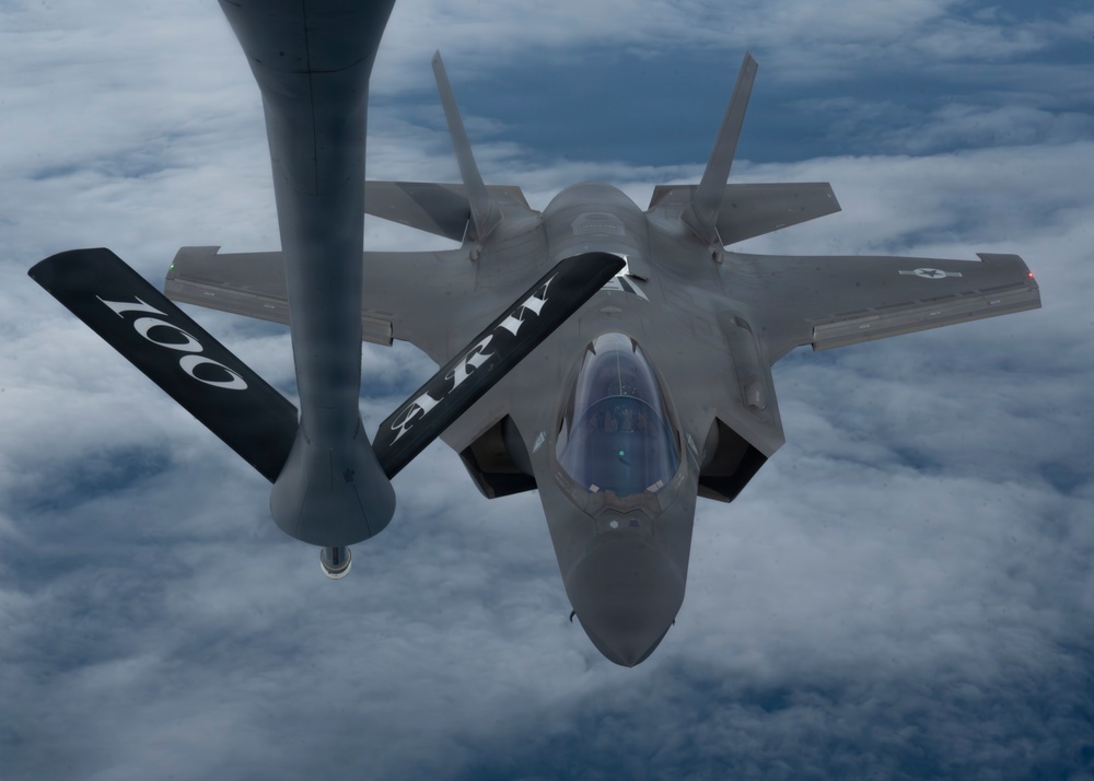Astral Knight 26: F-15E F-35A Refueling