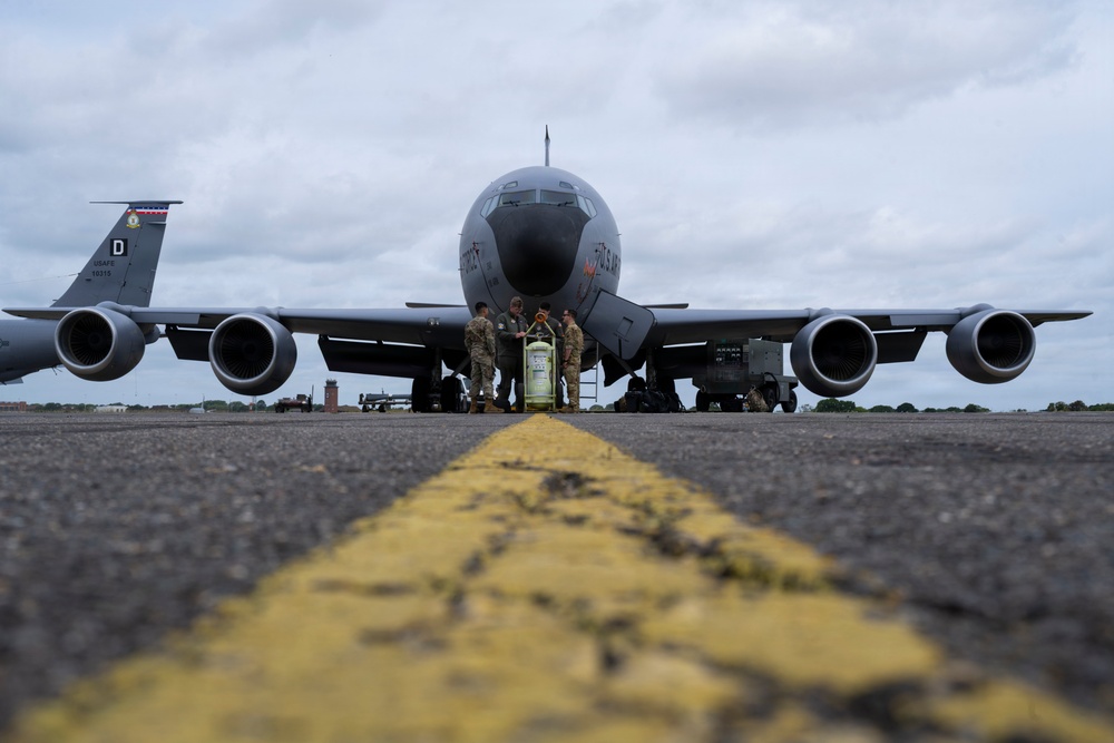 Astral Knight 26: F-15E F-35A Refueling