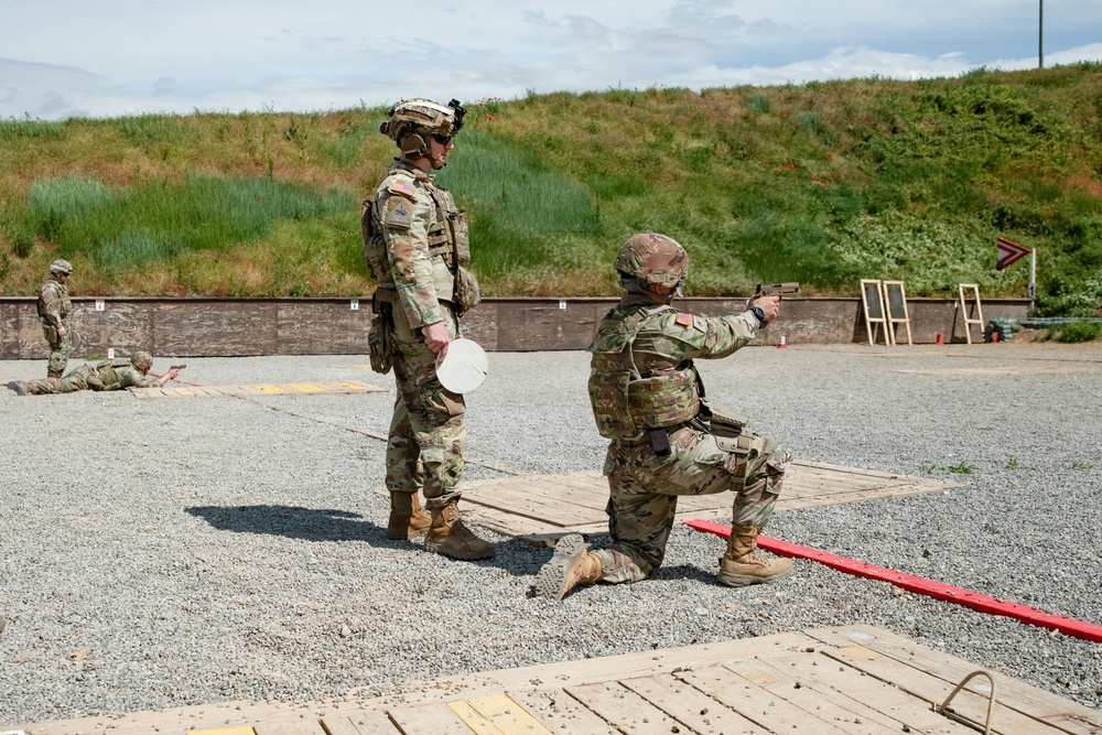 KFOR RC-E Soldiers sharpen marksmanship skills during weapons qualification
