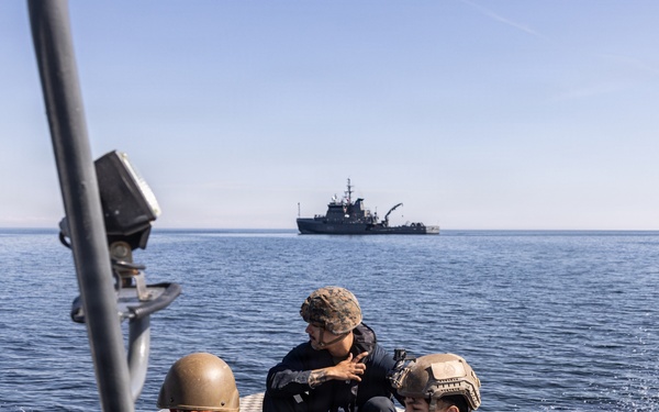 U.S. Marines showcase amphibious capabilities with boat insert in Estonia