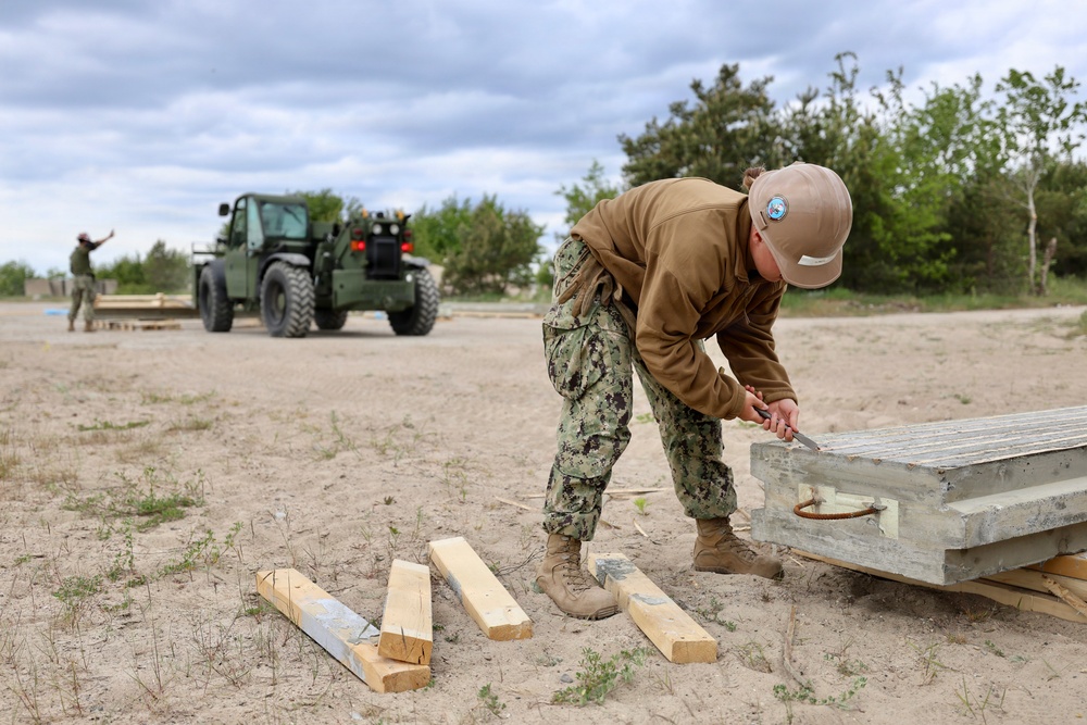 Seabees prepare for Boat Ramp Construction