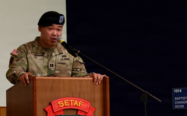 Intelligence and Sustainment Company conducts change of command ceremony