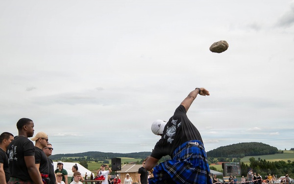 2d Cavalry Regiment participates in Highland Games