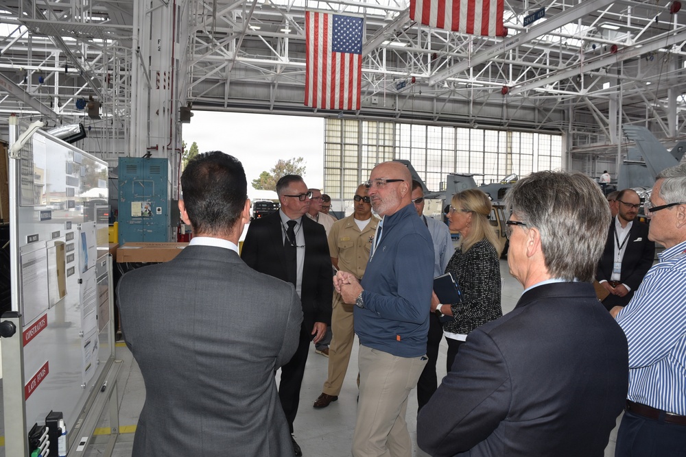 FRCSW Hosts Navy Senior Leaders
