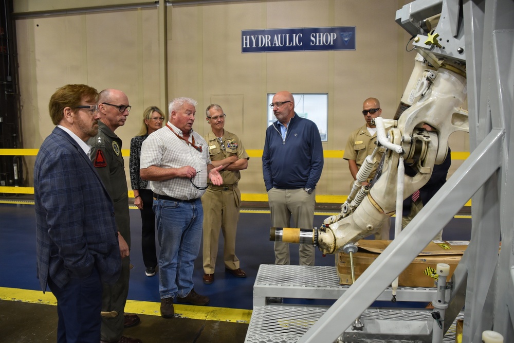 FRCSW Hosts Navy Senior Leaders