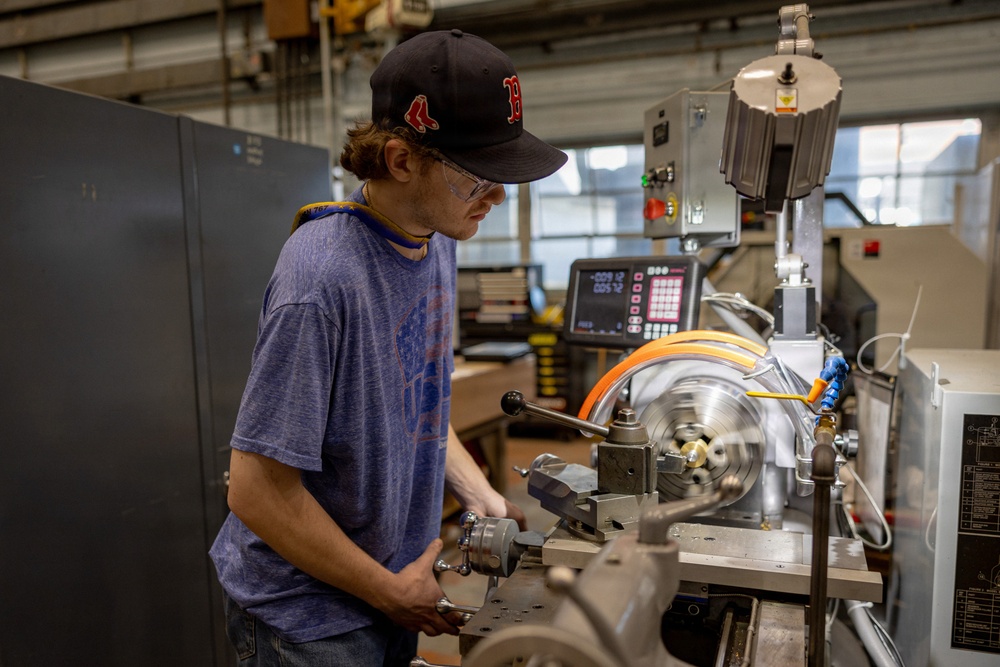 Craftmanship in Every Cut: Turning Raw Material into Perfection