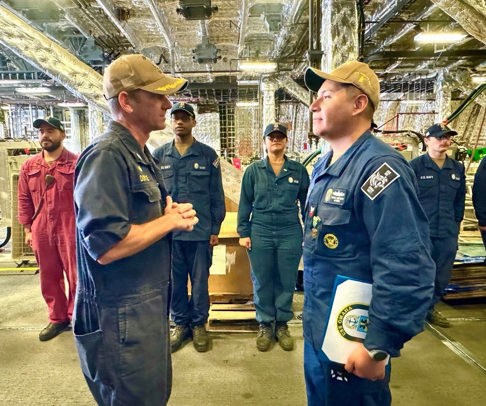 Farewell Ceremony held onboard USS Omaha (LCS 12) [Image 3 of 4]
