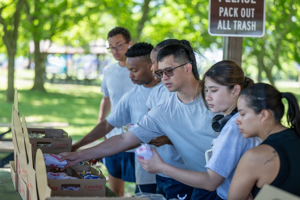 APS hosts 13th annual Port Dawg Memorial Run
