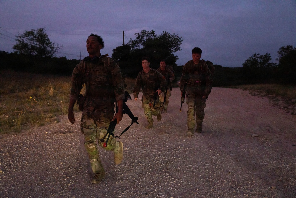 III Armored Corps Hosts Best Squad Competition on Fort Hood