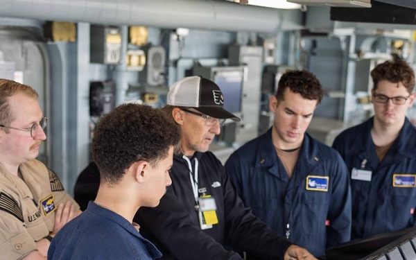JFK AN/SPS-73(V) Surface Search Radar Training