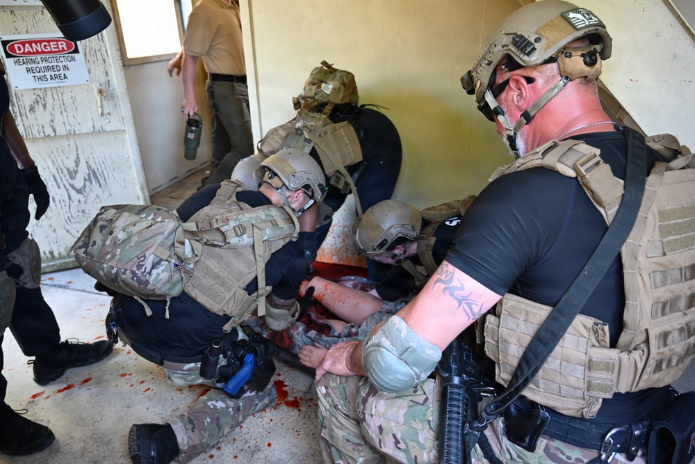 Philadelphia Police Medical Team Trains in Trauma Care at JB MDL