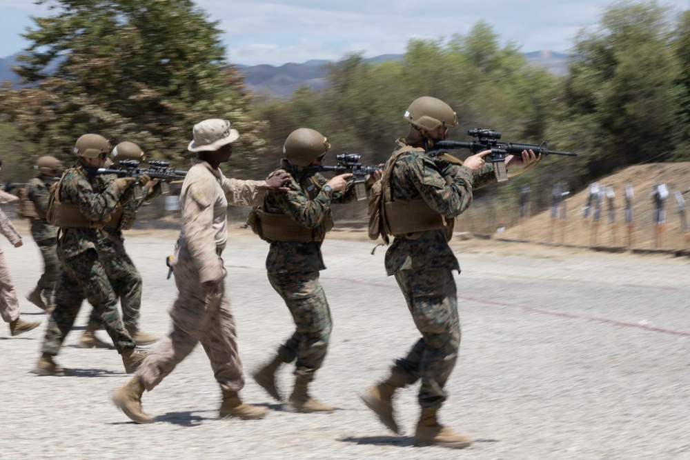 U.S. Marines with 1st CEB host live-fire range for Fleet Marine Force training
