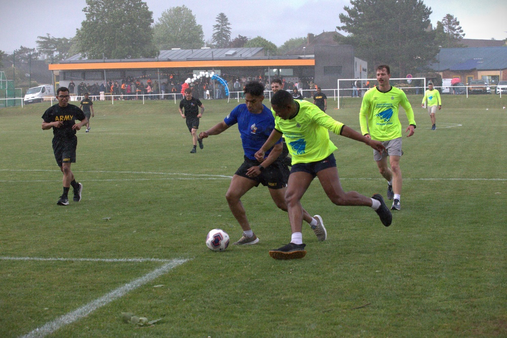 Connecting through sports during DDay82