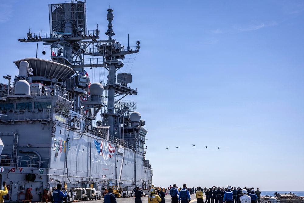 HSC 26 Seahawks Depart USS Iwo Jima (LHD 7)