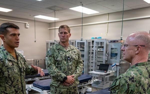 CNO and MCPON tour Naval Special Warfare Commands