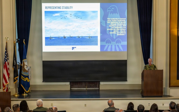 CNO speaks at Aviation Flag Officer Training Symposium