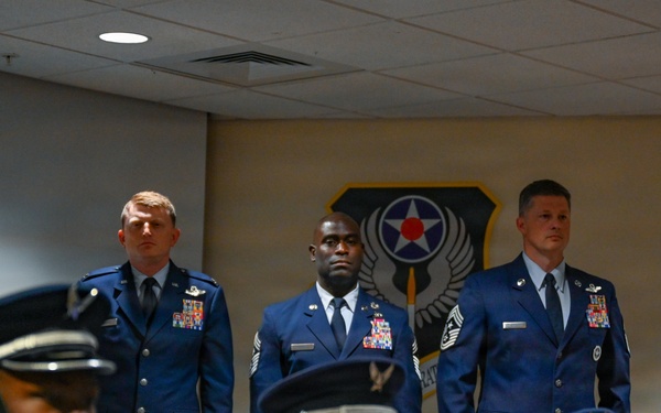 Hurlburt welcomes new 1 SOW command chief