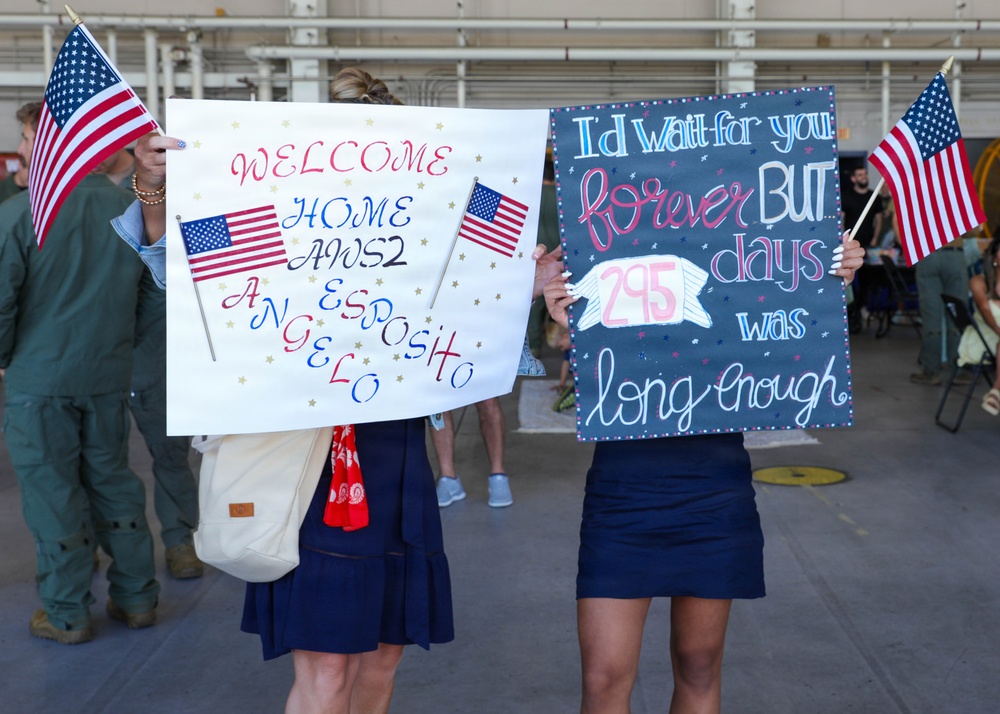 Detachment of HSC-26 returns home to Norfolk
