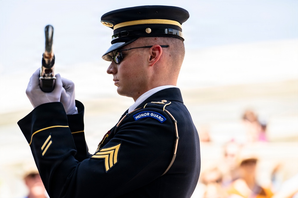 The Washington Commanders' Rookie Class Visits ANC