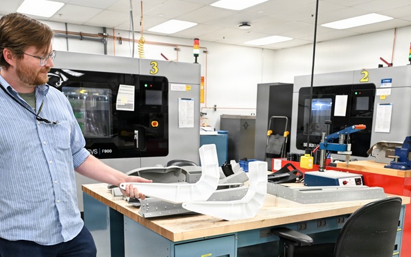 RAPID Lab delivers additively manufactured F‑35 canopy frame