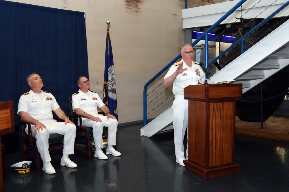 UWDC holds relinquishment of command ceremony