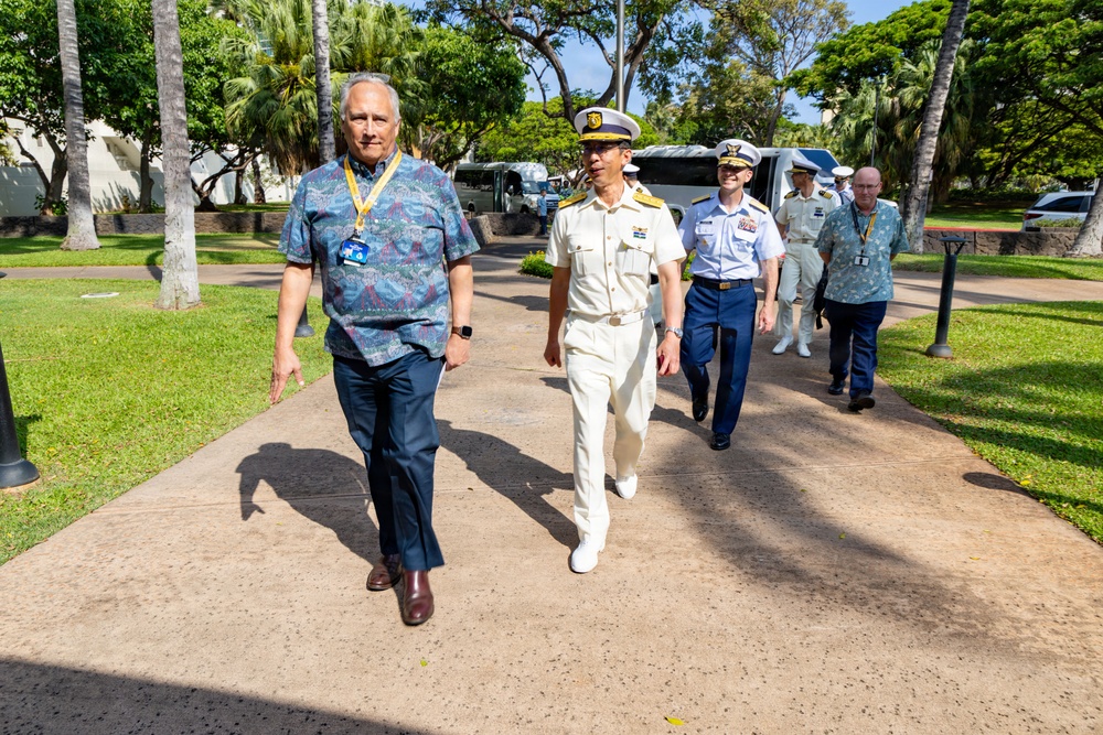 Superintendent of the Japan Coast Guard Academy and Superintendent of the U.S. Coast Guard Academy visit DKI APCSS