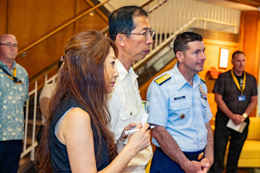 Superintendent of the Japan Coast Guard Academy and Superintendent of the U.S. Coast Guard Academy visit DKI APCSS
