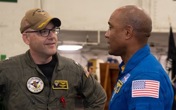 USS Carl Vinson (CVN 70) hosts NASA astronaut Capt. Victor J. Glover