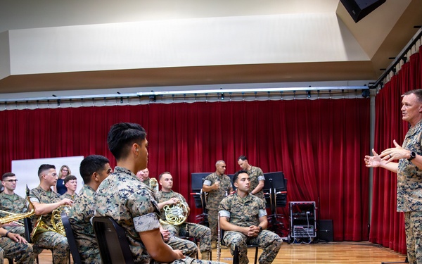 Marine Forces Reserve Band receives prestigious Howard Citation