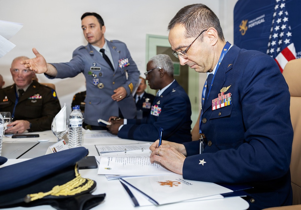 Illinois National Guard Senior Leaders Plan Future Training with Portuguese Military in Lisbon