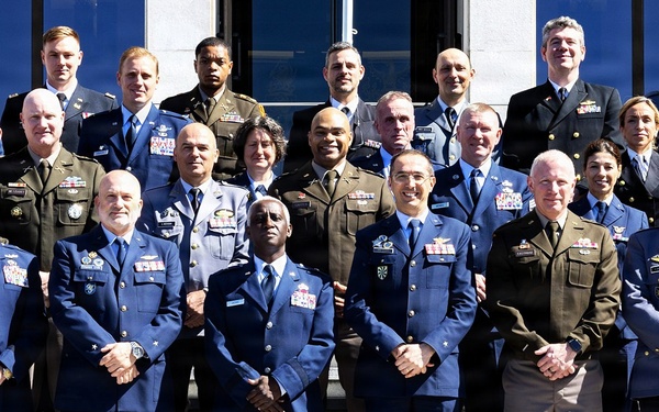 Illinois National Guard Senior Leaders Plan Future Training with Portuguese Military in Lisbon