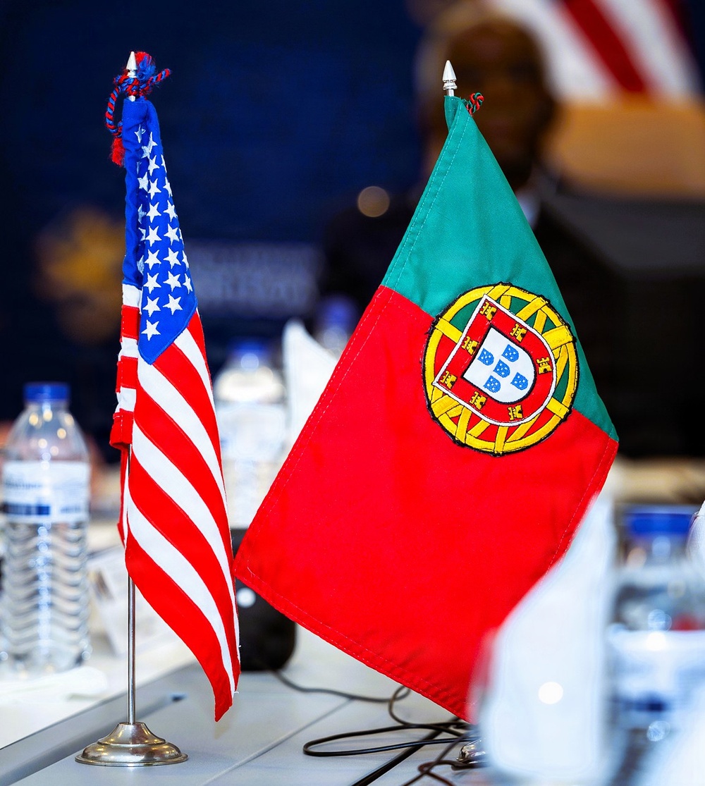 Illinois National Guard Senior Leaders Plan Future Training with Portuguese Military in Lisbon