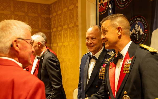 Utah National Guard honors six leaders at 64th annual Bronze Minuteman Awards